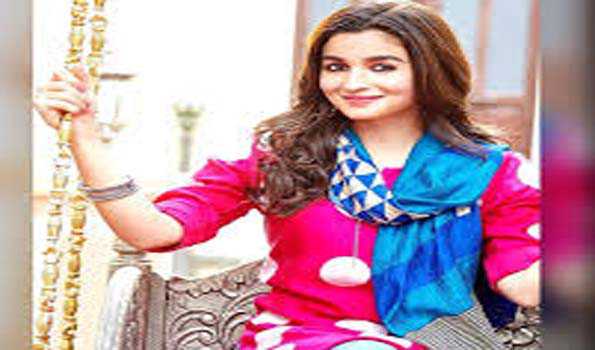 32 वर्ष की हुयी आलिया भट्ट