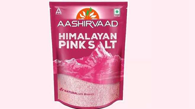 आर्शिवाद ने लॉन्च किया हिमालयन पिंक साल्ट
