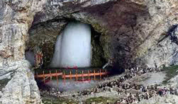 अमरनाथ यात्रा: 3,582 तीर्थयात्रियों का नया जत्था जम्मू आधार शिविर से रवाना