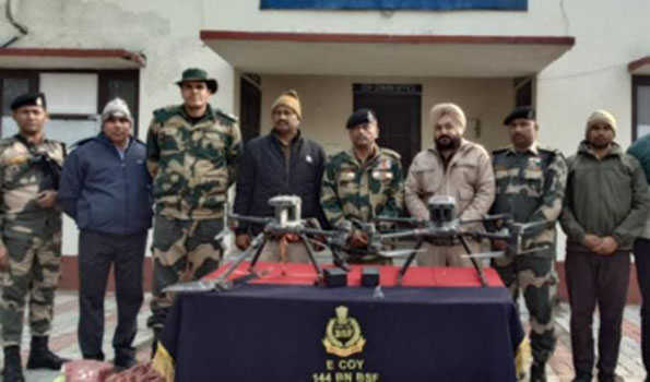 अमृतसर सीमा पर तीन ड्रोन बरामद