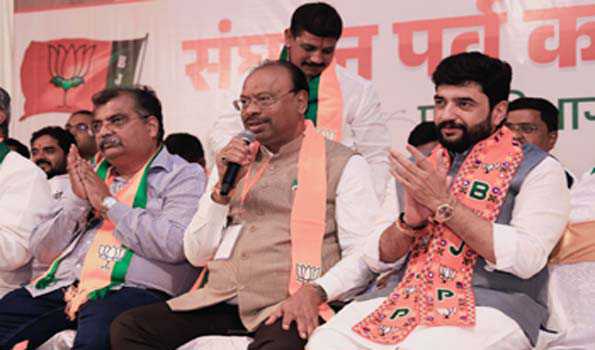 बावनकुले ने कार्यकर्ताओं से निकाय चुनाव से पहले डेढ़ करोड़ सदस्य का लक्ष्य हासिल का निर्देश दिया