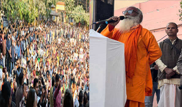 बंगलादेश में हिंदुओं के खिलाफ हिंसा के विरोध में मुरादाबाद में सड़कों पर उतरा जन सैलाब