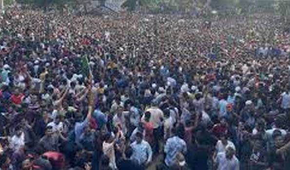 बंगलादेश में सेना की सरकार स्वीकार्य नहीं : छात्र संगठन
