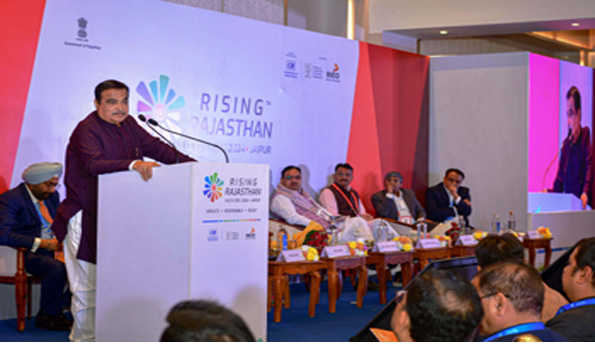भारत को विश्व की तीसरी बड़ी अर्थव्यवस्था बनाने के लिए कार्य कर रही है केन्द्र सरकार- गडकरी