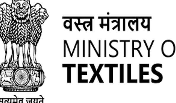 भारत में कपड़ा क्षेत्र का वार्षिक कारोबार 2030 तक 350 अरब डालर तक पहुंचने का अनुमान