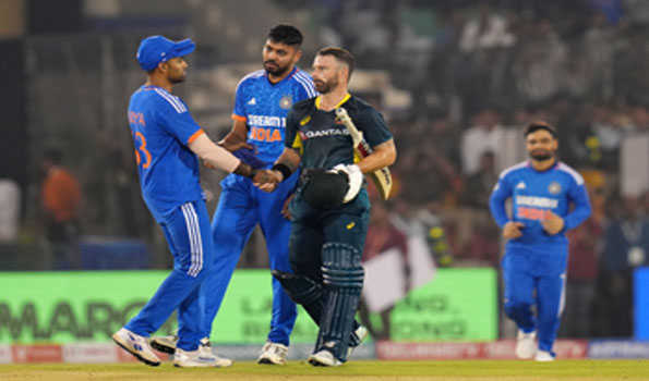 भारत ने ऑस्ट्रेलिया को 20 रनों हरा कर सीरीज पर बनायी अजेय बढ़त