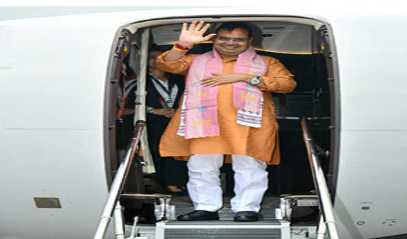 भजनलाल दक्षिण कोरिया एवं जापान की अपनी छह दिन की यात्रा पर हुए रवाना