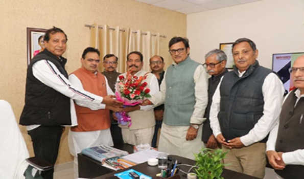 भजनलाल को ईडब्ल्यूएस की मांग को लेकर दिया गया ज्ञापन