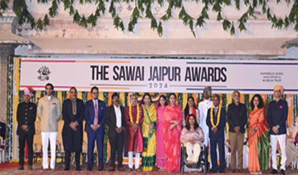 भवानी सिंह की जयंती के उपलक्ष्य में 25 विभिन्न श्रेणियों में दिए गए  