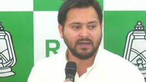 बिहार में न लोकतंत्र है न सरकार, नौकरशाह ही ले रहे फैसले : तेजस्वी