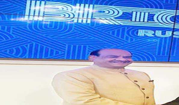 बिरला ने तजाकिस्तान के सांसदों, अधिकारियों को भारत में प्रशिक्षण देने का दिया प्रस्ताव