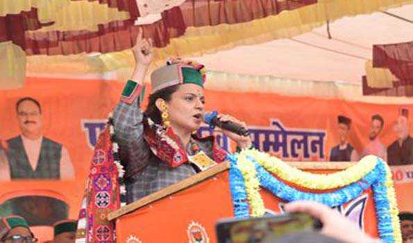 डाकिया बनकर आपकी सेवक की तरह काम करती रहूंगी :कंगना