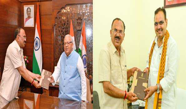 देवनानी ने मिश्र और भजनलाल को दैनन्दिनी भेंट की