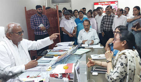 दिलावर के औचक निरीक्षण में जयपुर समग्र शिक्षा कार्यालय मिला सूना