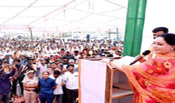 दिया कुमारी ने खींवसर में किया कमल खिलाने का आह्वान