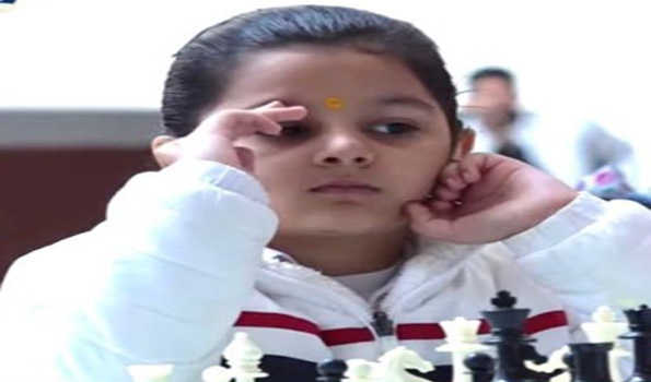 एशियाई युवा शतरंज प्रतियोगिता में कियाना परिहार ने जीता रजत पदक
