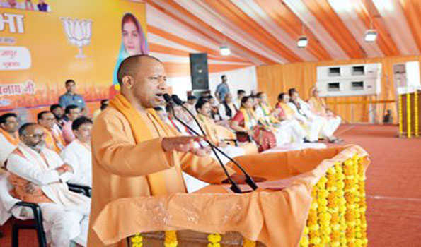 हमारी विरासत राम मंदिर तो सपा की अतीक और मुख्तार:  योगी