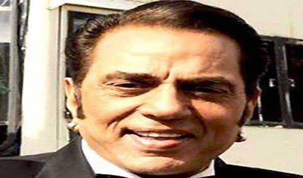 हमें हर धर्म का आदर करना चाहिए : धर्मेन्द्र