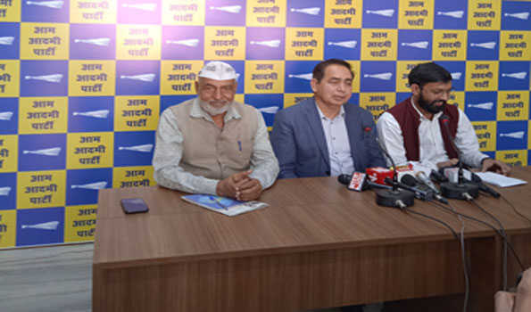 इंडिया गठबंधन से आप के जुड़ने की चर्चा के साथ ही बढ़ी आप नेताओं पर छापेमारी एवं गिरफ्तारी-आप