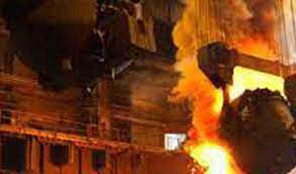 इंडोनेशिया के स्मेल्टर भट्ठी में विस्फोट से 12 लोगों की मौत , 39 घायल