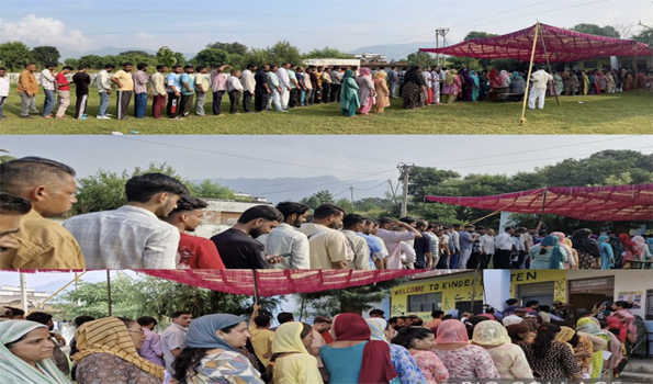 जम्मू-कश्मीर में दूसरे चरण में हुआ 54.18 प्रतिशत मतदान