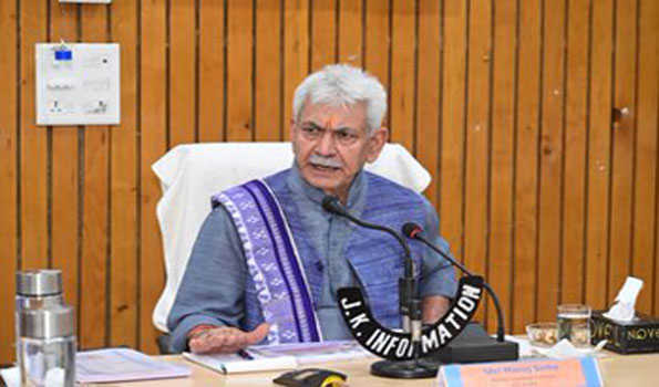 जम्मू-कश्मीर में न तो किसी को नजरबंद, न ही किसी को गिरफ्तार किया: सिन्हा