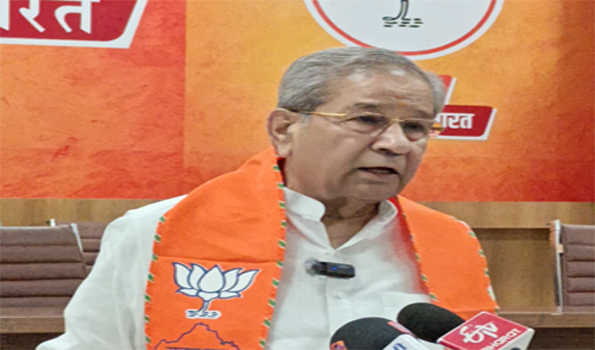 कांग्रेस पित्रोदा और अय्यर जैसे लोगों को अपने विभाजनकारी एजेंडे के लिए लेती है काम-तिवाड़ी