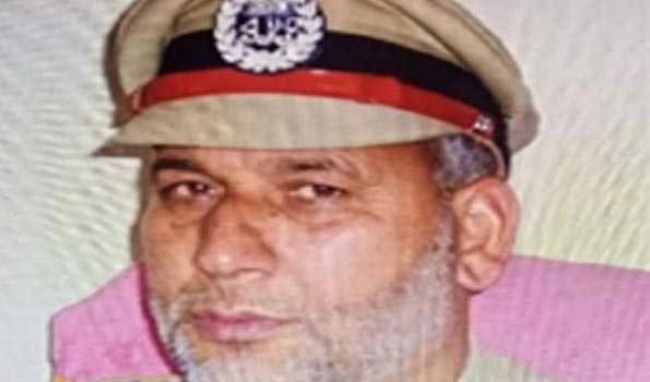 कश्मीर में सेवानिवृत्त पुलिस अधीक्षक की गोली मारकर हत्या