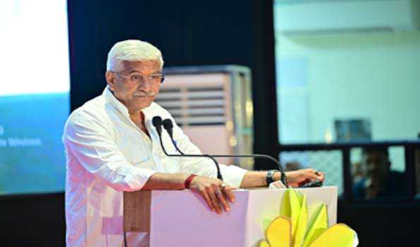 केवल अंक लाना जीवन का अंत नहीं-शेखावत
