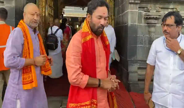 किशन रेड्डी ने तिरुमाला में भगवान वेंकटेश्वर की पूजा की