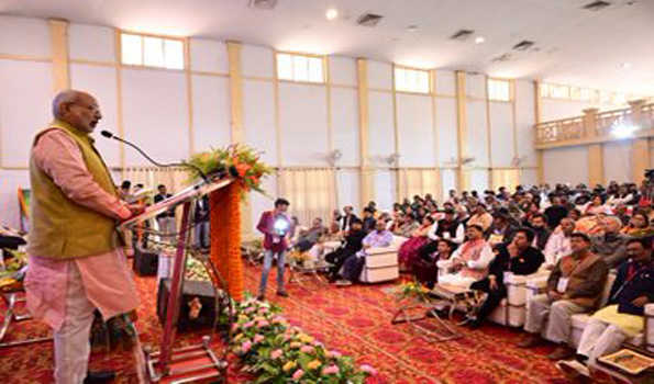 लोहिया सिर्फ एक राजनीतिक व्यक्ति ही नहीं बल्कि एक महान समाज सुधारक भी थे: राज्यपाल