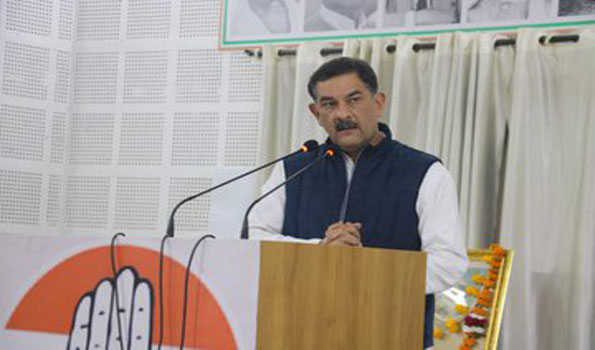 मध्यप्रदेश कांग्रेस कमेटी को किया गया भंग