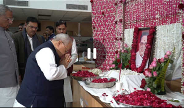 मिश्र एवं भजनलाल ने भाभड़ा को दी श्रद्धांजलि