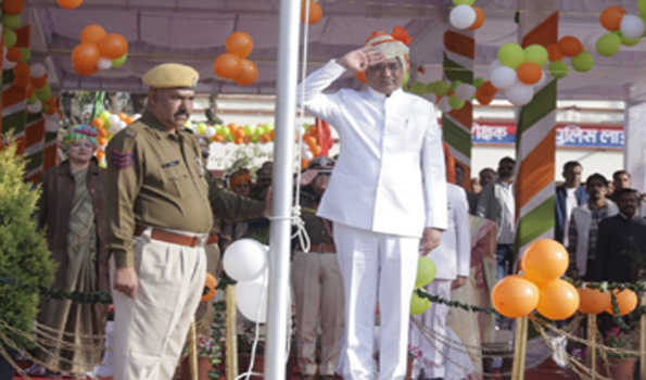 मोदी गारंटी से विकास अनूठा अभियान चलाया जा रहा: रावत