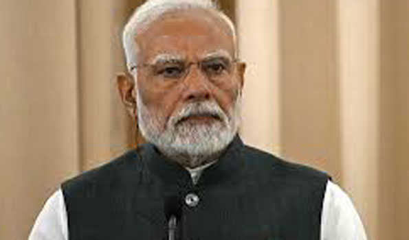 मोदी ने कलाम की पुण्यतिथि पर श्रद्धांजलि अर्पित की