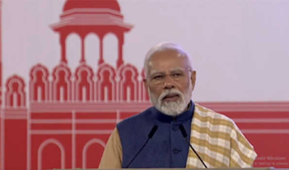 मोदी ने लालकिले में किया अंतरराष्ट्रीय स्तर के सांस्कृतिक उत्सव  का उद्घाटन