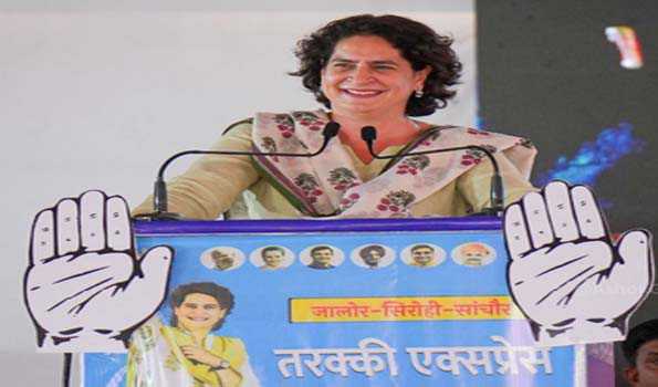 मोदी विपक्षी नेताओं का करना चाहते हैं मुंह बंद-प्रियंका