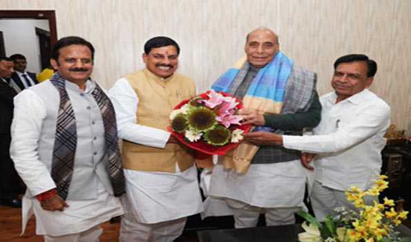 मोहन यादव ने की राजनाथ से मुलाकात