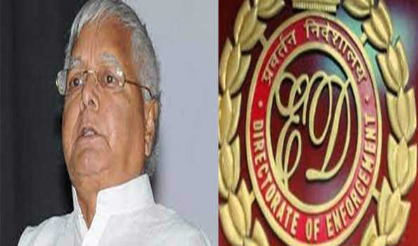 नौकरी के बदले जमीन मामले में ईडी ने लालू से की पूछताछ