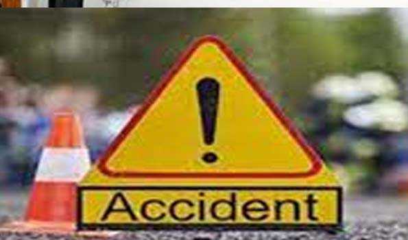 पाकिस्तान में बस-ट्रेलर की टक्कर में आठ की मौत