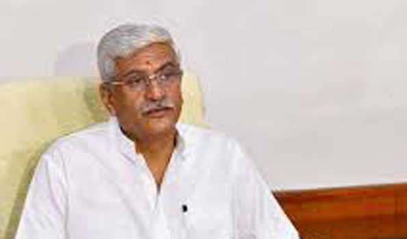 पाप करने वाले लोग अब बन रहे है साधु-शेखावत