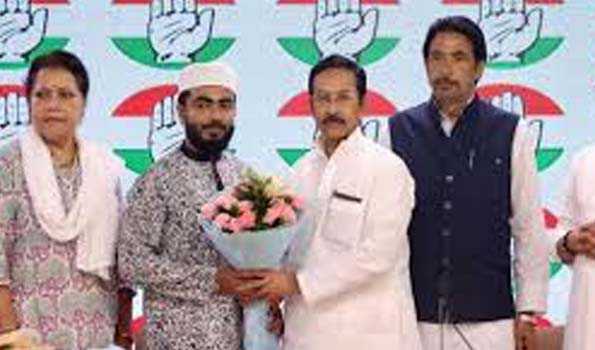 पश्चिम बंगाल के प्रसिद्ध समाजसेवी कांग्रेस में शामिल