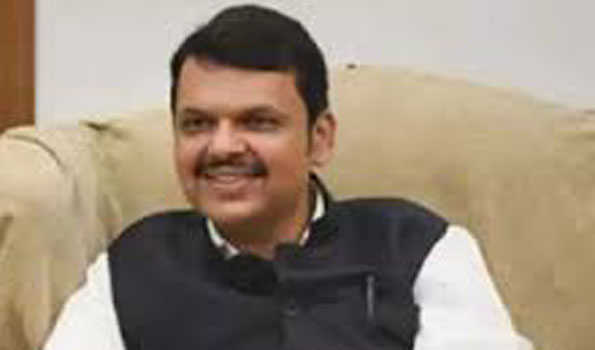 फडणवीस ने किया मुंबई सिंदूर फ्लाईओवर उद्घाटन