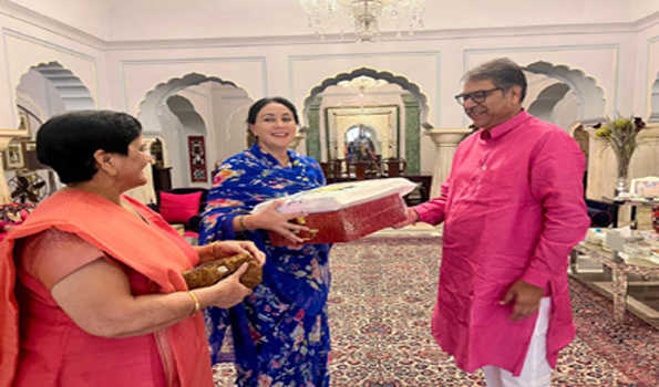 पूनियां ने दिया कुमारी को दिवाली की दी शुभकामनाएं