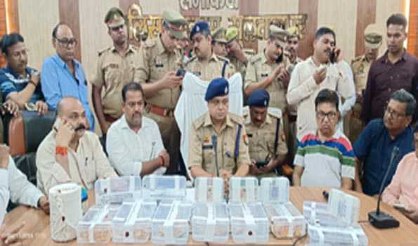 पुलिस ने सुलतानपुर डकैती में लुटे करोड़ो का सोना किया बरामद, चार गिरफ्तार
