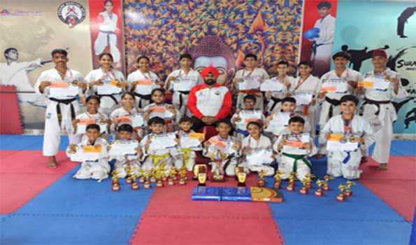 राजस्थान की टीम कराटे प्रतियोगिता में देश में तीसरे स्थान पर