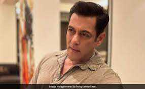 सलमान 29वें कोलकाता अतंरराष्ट्रीय फिल्म महोत्सव में  शिरकत करने पहुंचे