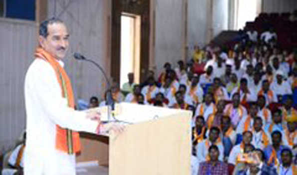 समाज विरोधी ताकतों से सावधान रहने की जरूरत-राठौड़