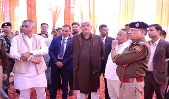 विपक्ष का चेहरा कुछ और, चरित्र कुछ और-शेखावत