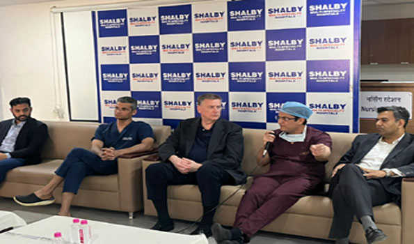 विटामिन-ई युक्त पॉलिएथलीन प्रत्यारोपण से मिलेगी जोड़ प्रत्यारोपण को दीर्घावधि